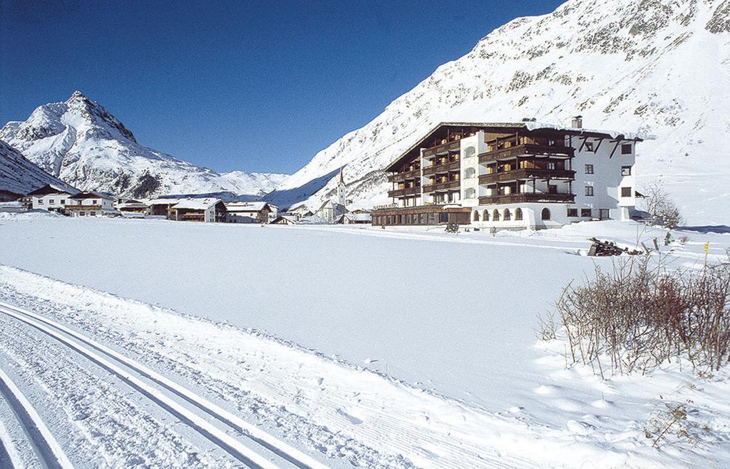 Alpenhotel Tirol Galtuer Ngoại thất bức ảnh